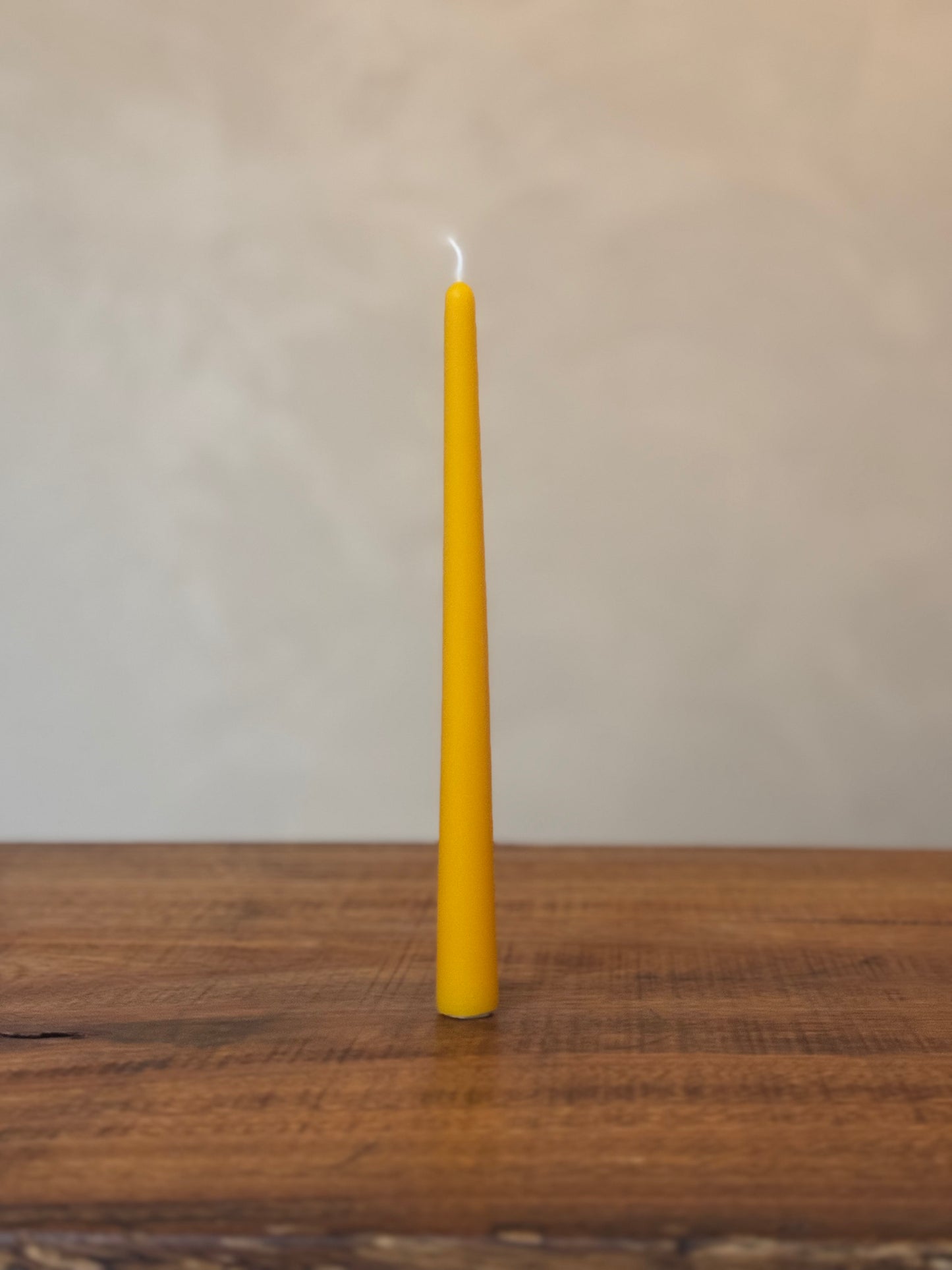 Luka Candle Gold, Ahana