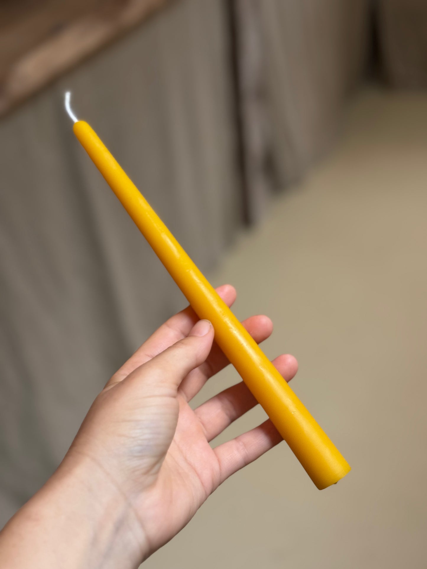 Luka Candle Gold, Ahana