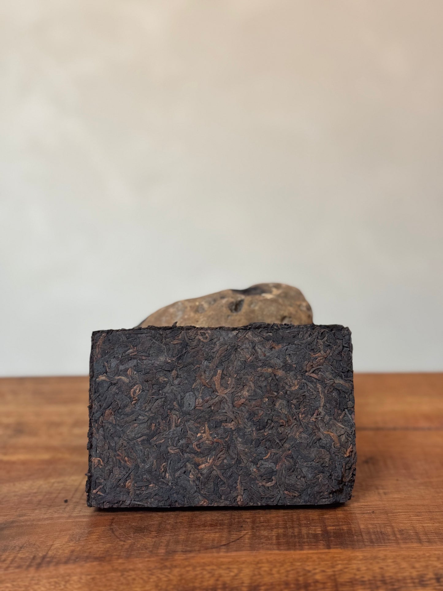 Aged Puer Brick 2005, Temple Garden Tea House