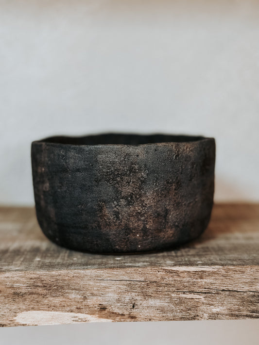 Dark Moon Jian Shui (water bowl), Void Ceramics