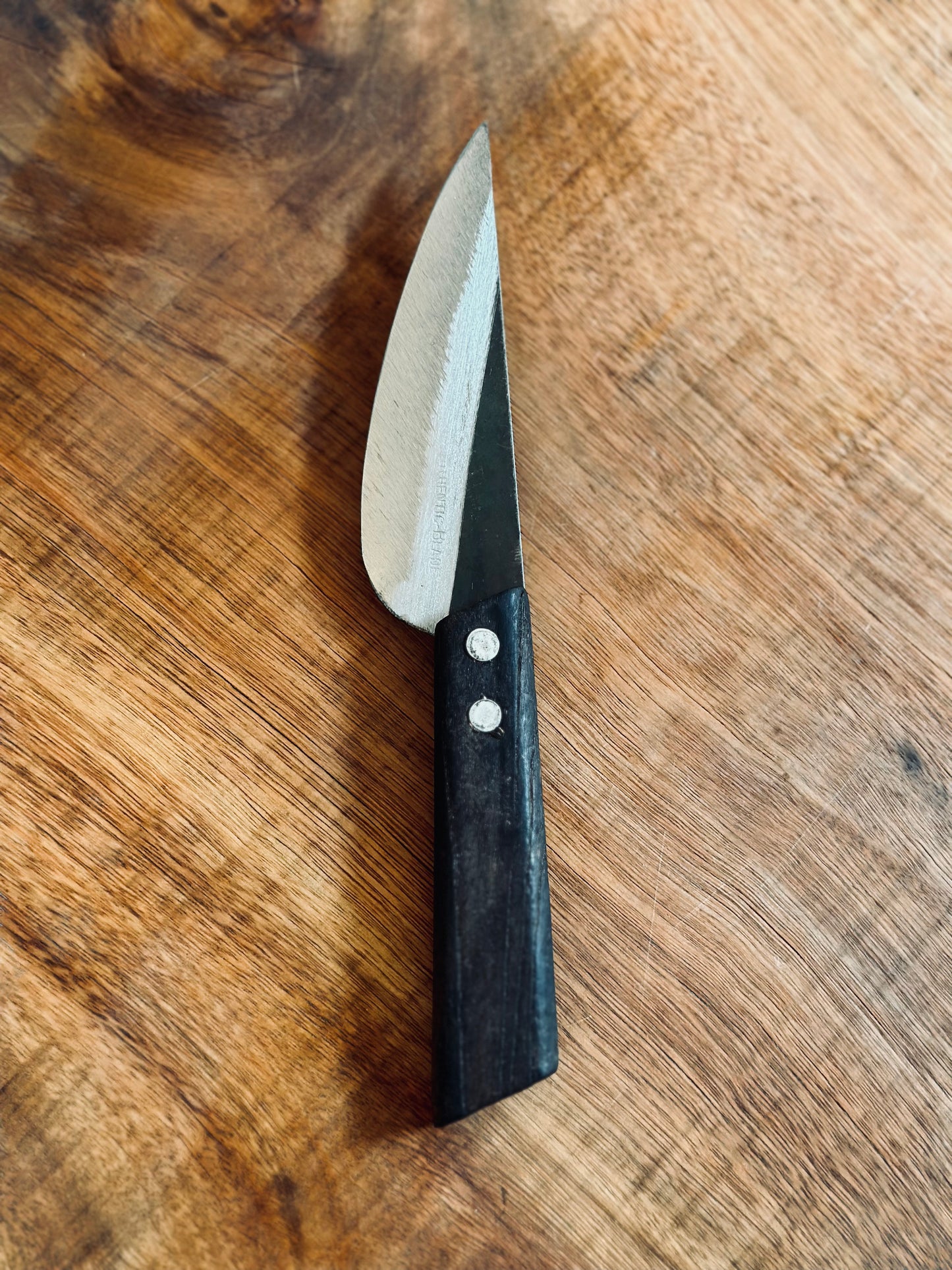 Vay Knife, Authentic Blades
